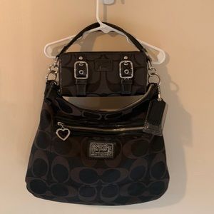 Coach purse with wallet